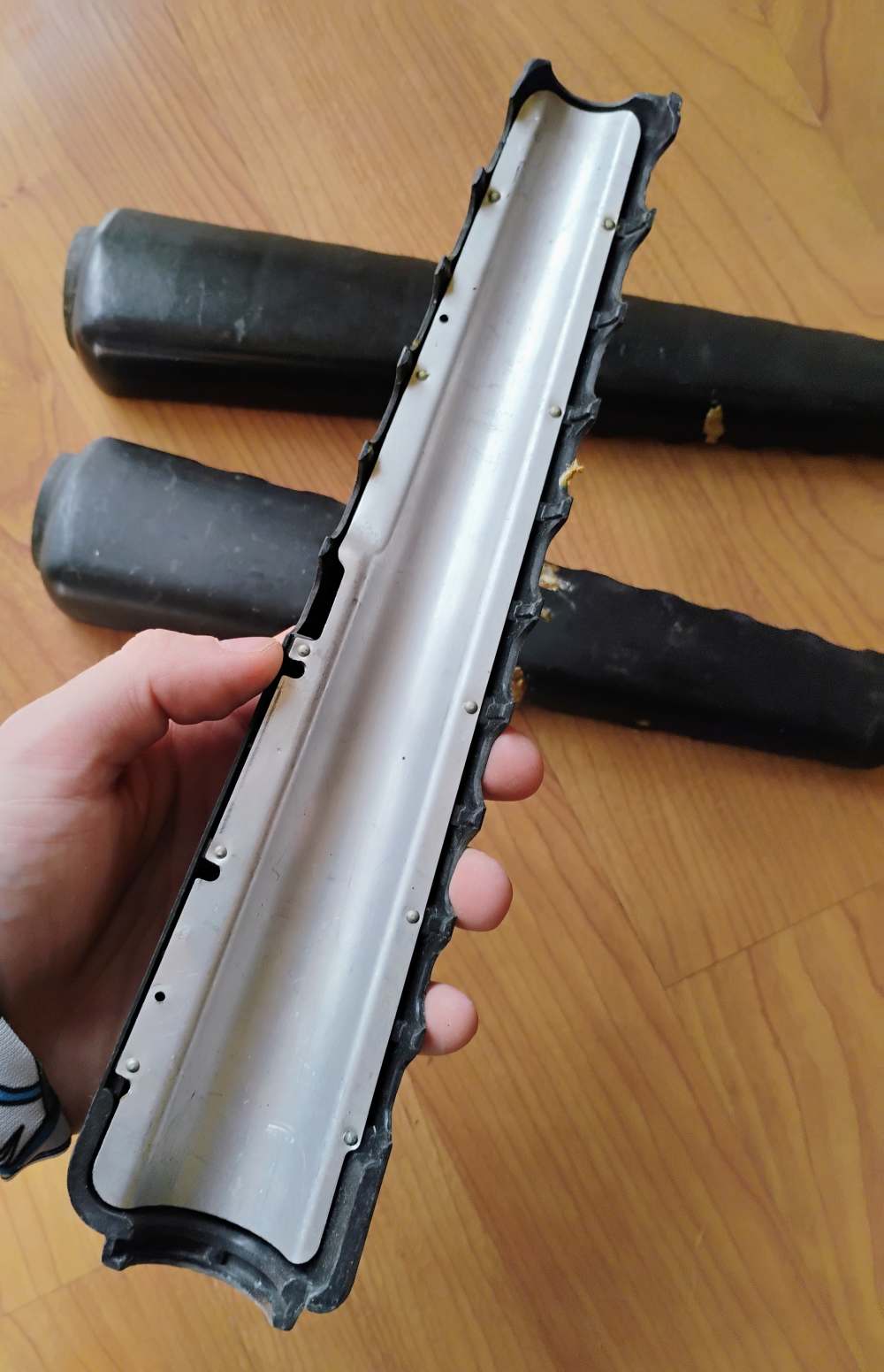 M16 A1 Style Rifle Triangular Handguard - Right Side Only - Needs Cleaned-img-3