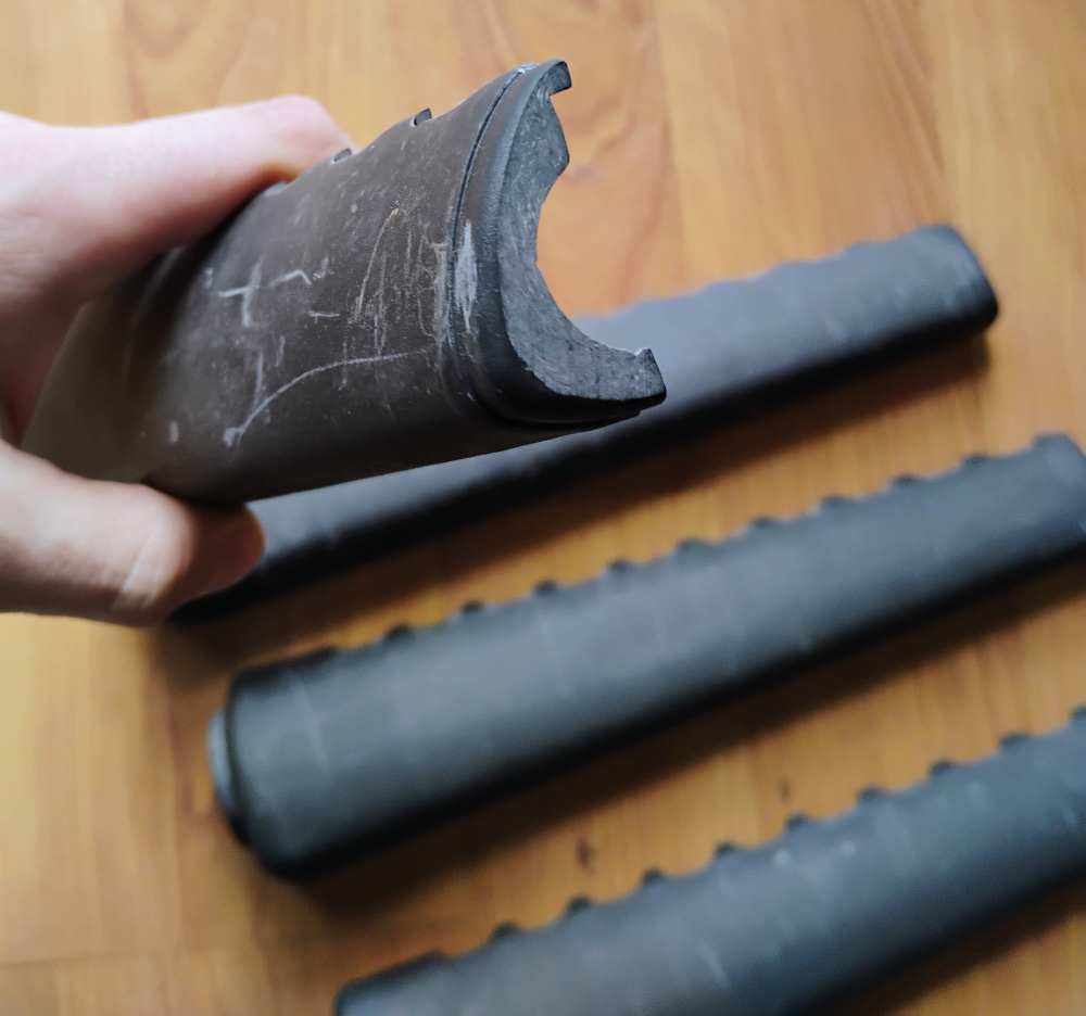 M16 A1 Style Rifle Length Triangular Handguard - Right Side Only-img-4