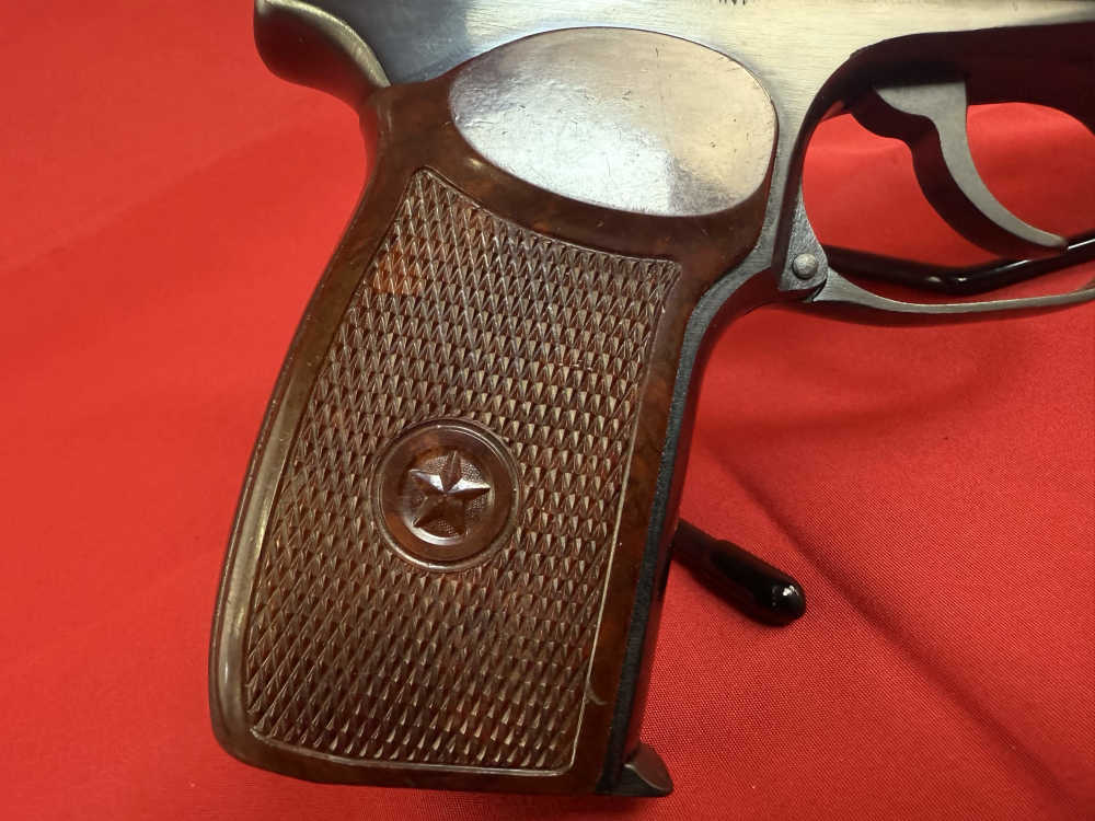 IZHMASH RUSSIAN MAKAROV 9x18 MAKAROV PISTOL-img-2