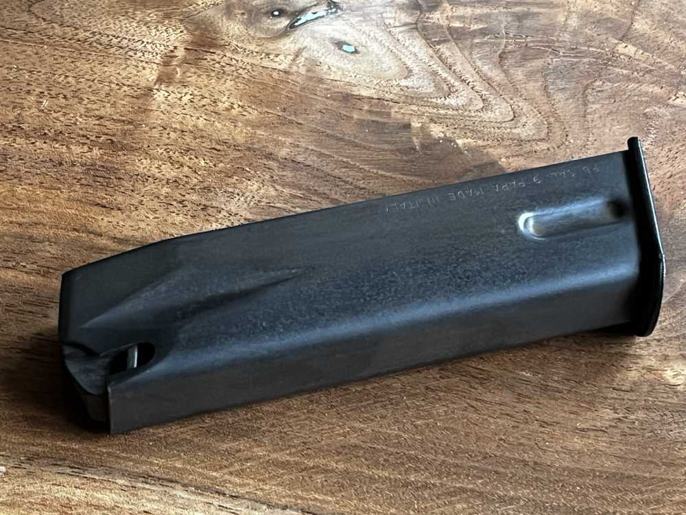 BERETTA FACTORY OEM 92 SERIES 9MM PHOSPHATE 15-ROUND MAGAZINE-EUC-ITALY-img-0