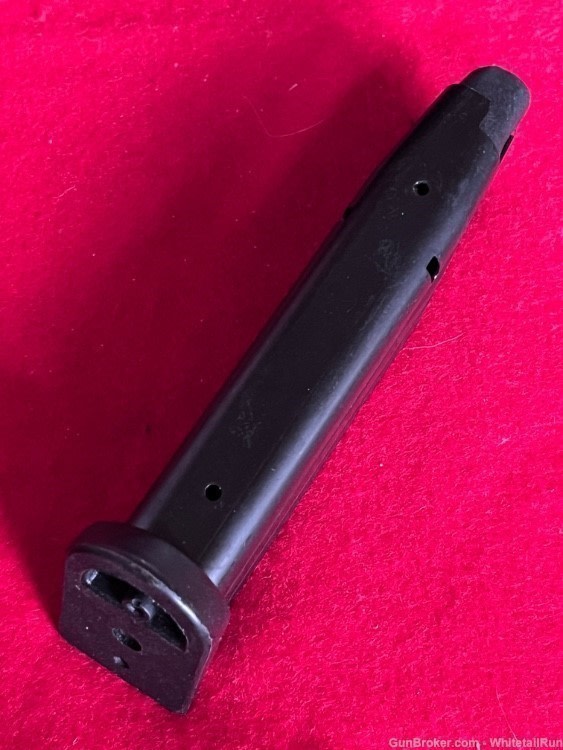 FACTORY OEM TANFOGLIO EEA WITNESS 9MM 17-ROUND BLUED STEEL MAGAZINE-USED-img-3