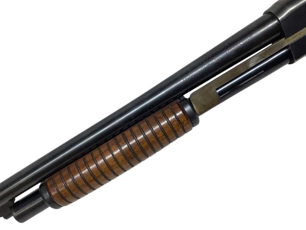 J. Stevens Mod. 820 B Pump Action 12 GA Shotgun GOOD!-img-2