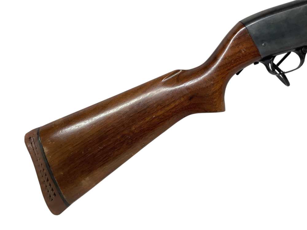 J. Stevens Mod. 820 B Pump Action 12 GA Shotgun GOOD!-img-7