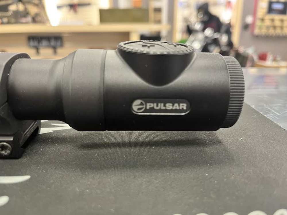 LIKE NEW PULSAR THERMION 2 LRF XP50 PRO THERMAL IMAGAING RIFLE SCOPE-img-4