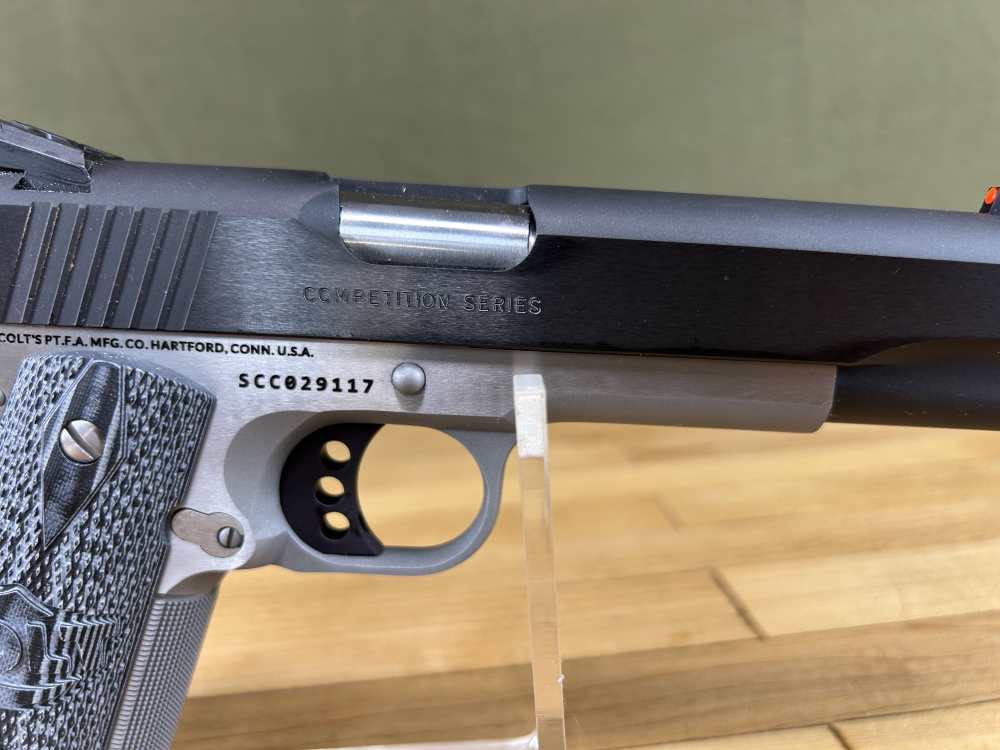 Colt Government Model 1911 Series 70 Competition Series Pistol .45 ACP LNIB-img-13