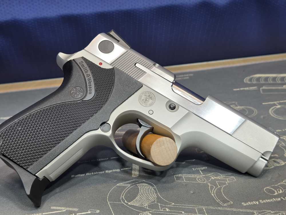 Smith & Wesson 4006 Shorty Forty Lew Horton .40 S&W 9 Round 3.5"-img-4