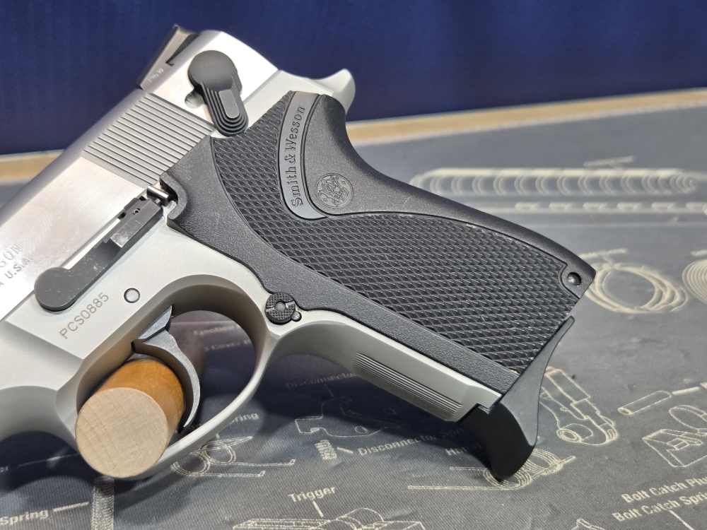 Smith & Wesson 4006 Shorty Forty Lew Horton .40 S&W 9 Round 3.5"-img-3