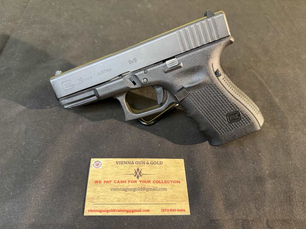 USED GLOCK 19 GEN 4 26070048-img-0