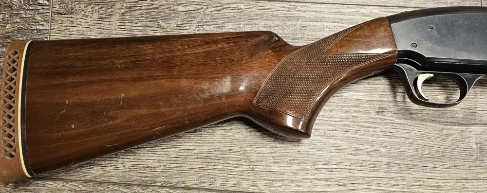 Browning Invector BPS 12GA W/ Soft Case -img-6