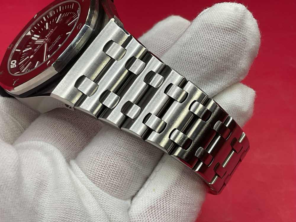 AUDEMARS PIGUET ROYAL OAK OFFSHORE DIVER 42MM 15710ST.OO.A002CA.01-img-28