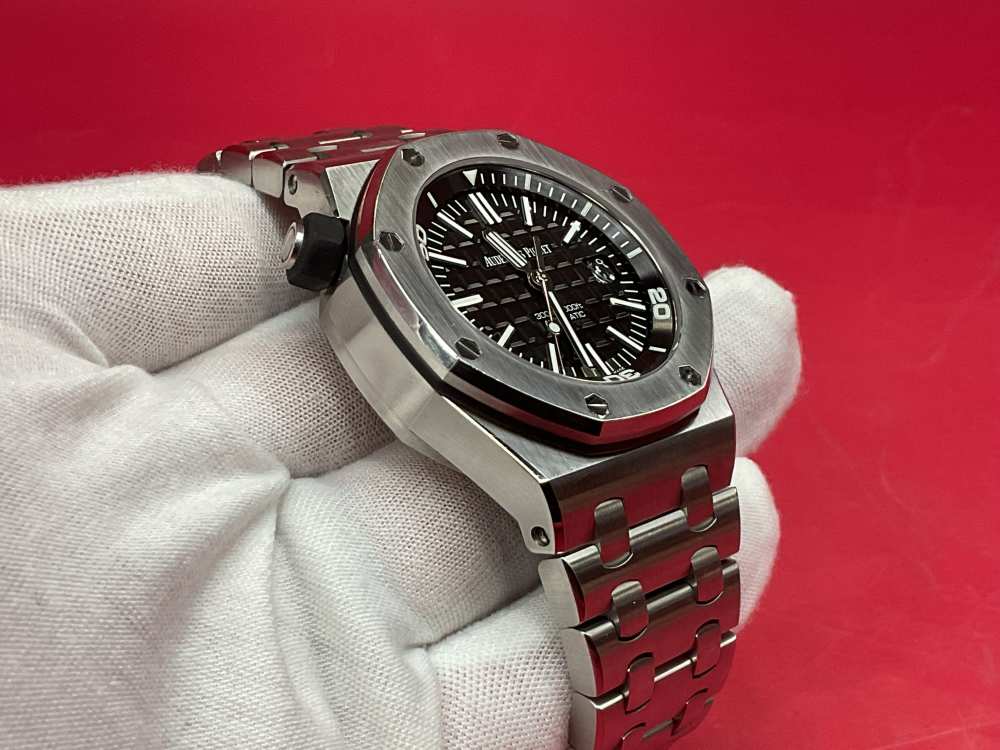 AUDEMARS PIGUET ROYAL OAK OFFSHORE DIVER 42MM 15710ST.OO.A002CA.01-img-10