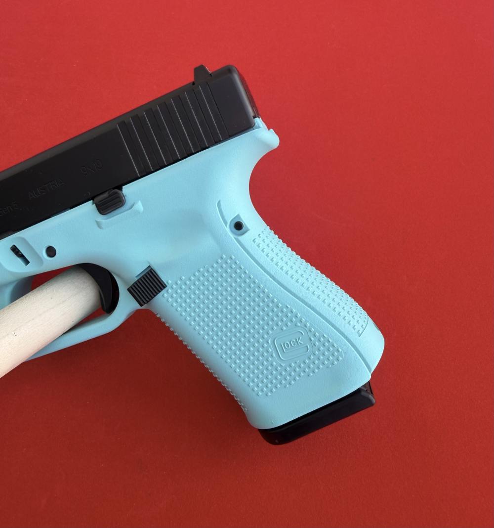 Glock 19 GEN 5 9mm 4.02" Semi Auto Robins Egg Blue 9MM Pistol NEW IN BOX-img-2