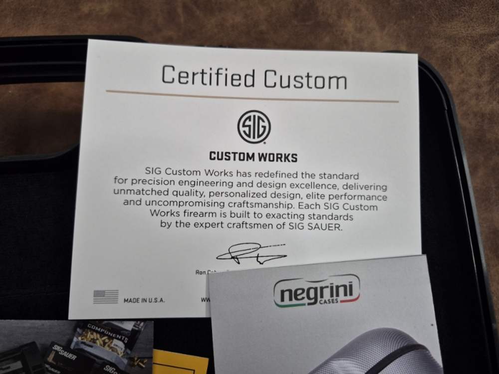 NIB SIG SAUER 320SXGF-9-SW-RES 9MM 3.9" CASE-img-20