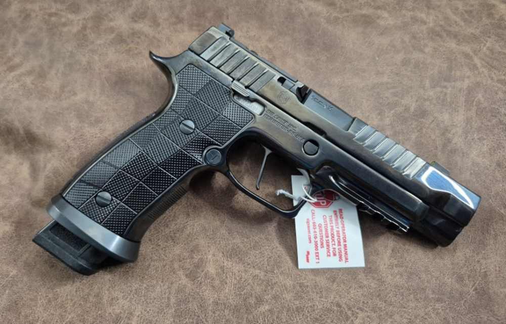 NIB SIG SAUER 320SXGF-9-SW-RES 9MM 3.9" CASE-img-14