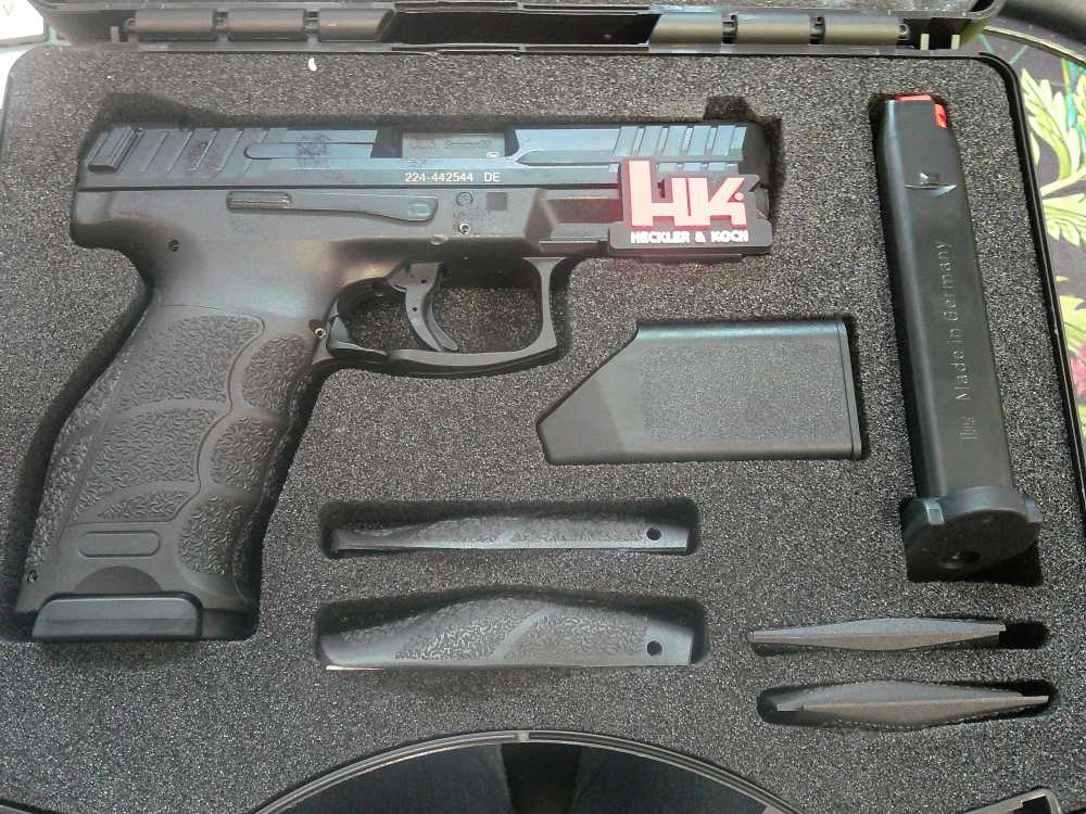 HK VP9 9mm Pistol w/(2) 17rd Magazines-img-0