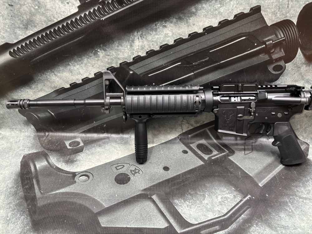 Left Hand Colt M4 SOCOM retro clone 16" 5.56 rifle Quad Stag-15 -img-10