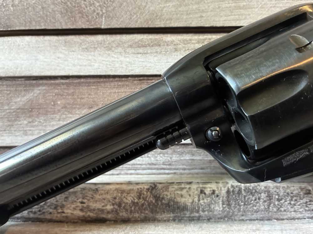 NIB RUGER NEW VAQUERO 45 COLT 5.5" 6-RD REVOLVER IN STOCK READY TO SHIP-img-18