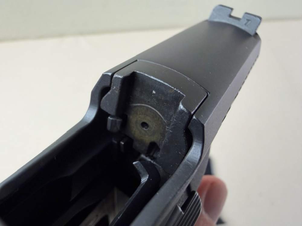 Sig Sauer 225/P6 9mm Para 3.75" Blued-img-5