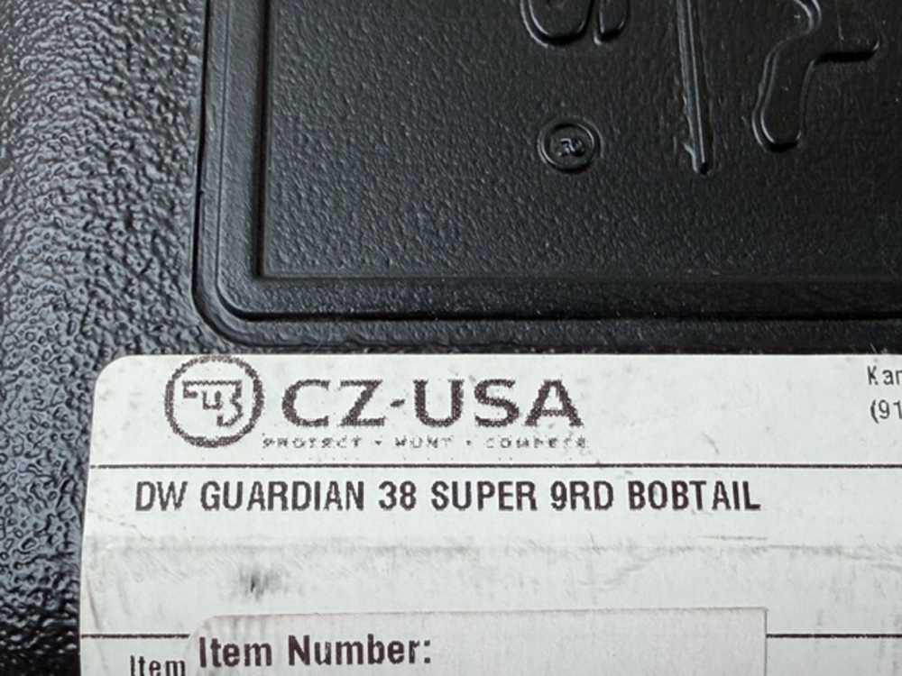Dan Wesson 1911 Guardian 38 Super 4.25" Bobtail LNIB-img-8