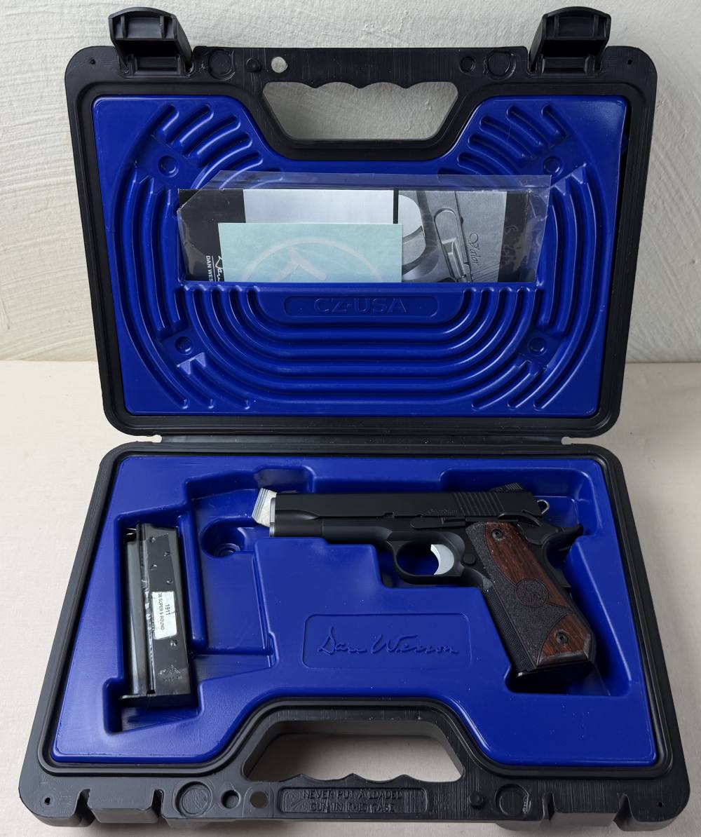 Dan Wesson 1911 Guardian 38 Super 4.25" Bobtail LNIB-img-0