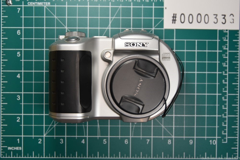 Sony Mavica model MVC-CD250 CD camera used, Item #000033G#-img-0