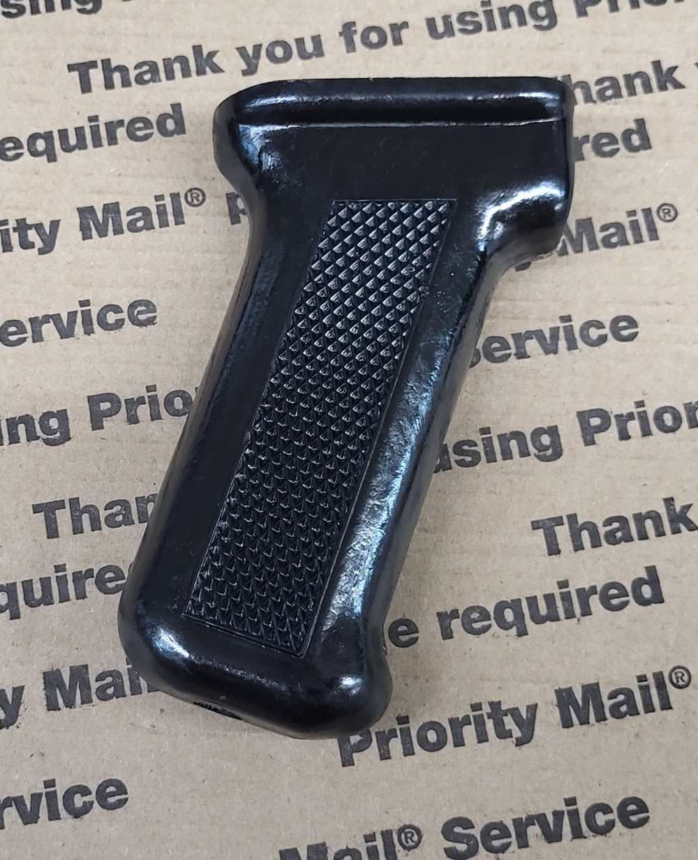 RARE BLACK Romanian AK-47 AKM Bakelite Grip-img-0