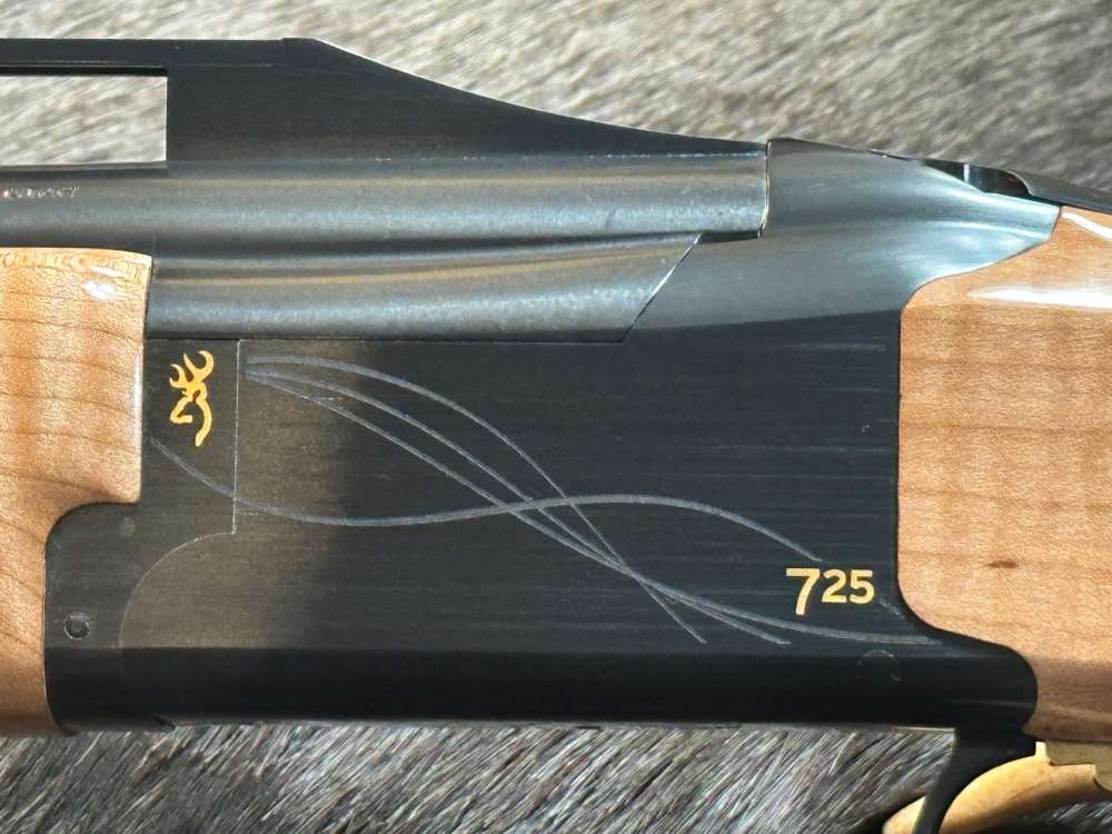 NEW BROWNING CITORI 725 TRAP MAPLE 2.3/4" 12 GA 32" BARRELS GREAT WOOD-img-16