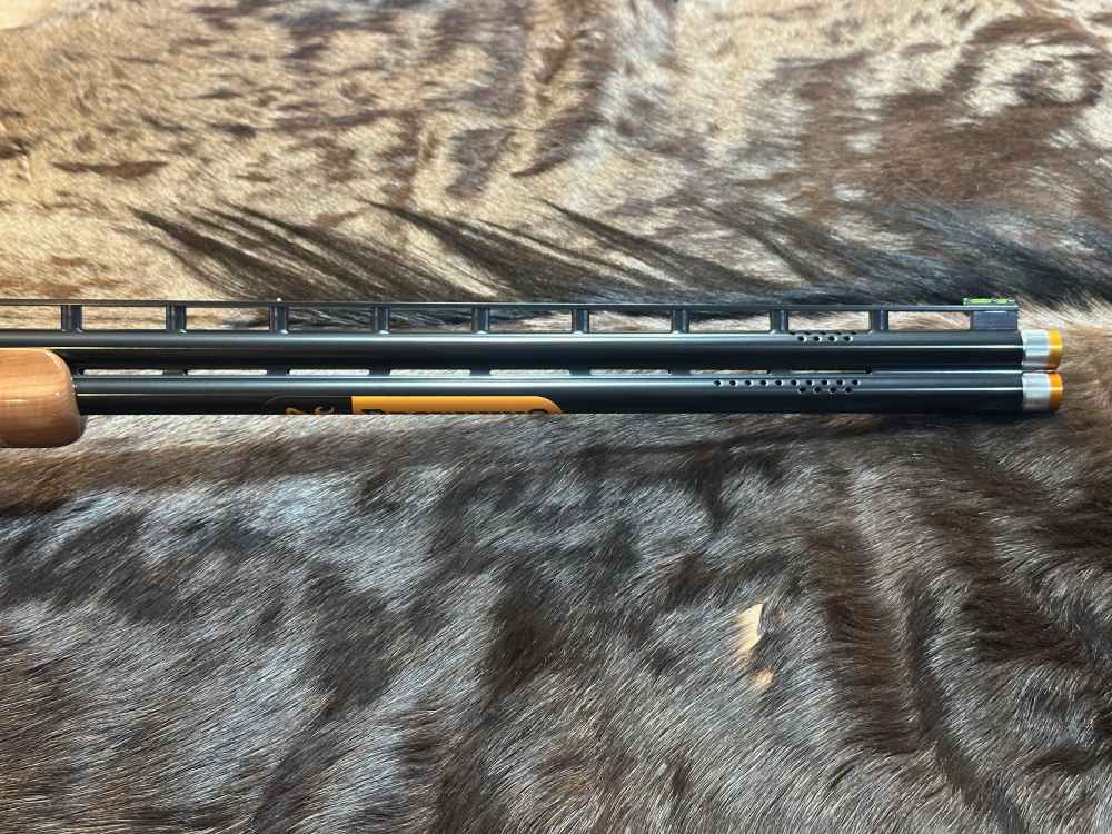 NEW BROWNING CITORI 725 TRAP MAPLE 2.3/4" 12 GA 32" BARRELS GREAT WOOD-img-5