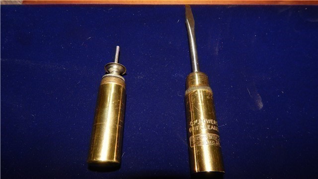 Vintage Cm Powers Brass Cleaning rod-img-1
