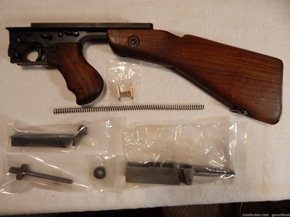 1928 THOMPSON CONVERSION KIT CONVERTS 1927-A1 SEMI TO FULL AUTO-img-0