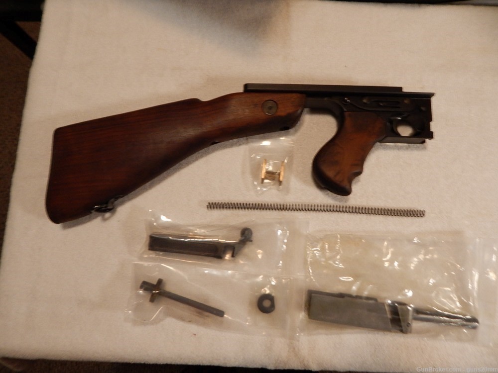 1928 THOMPSON CONVERSION KIT CONVERTS 1927-A1 SEMI TO FULL AUTO-img-1