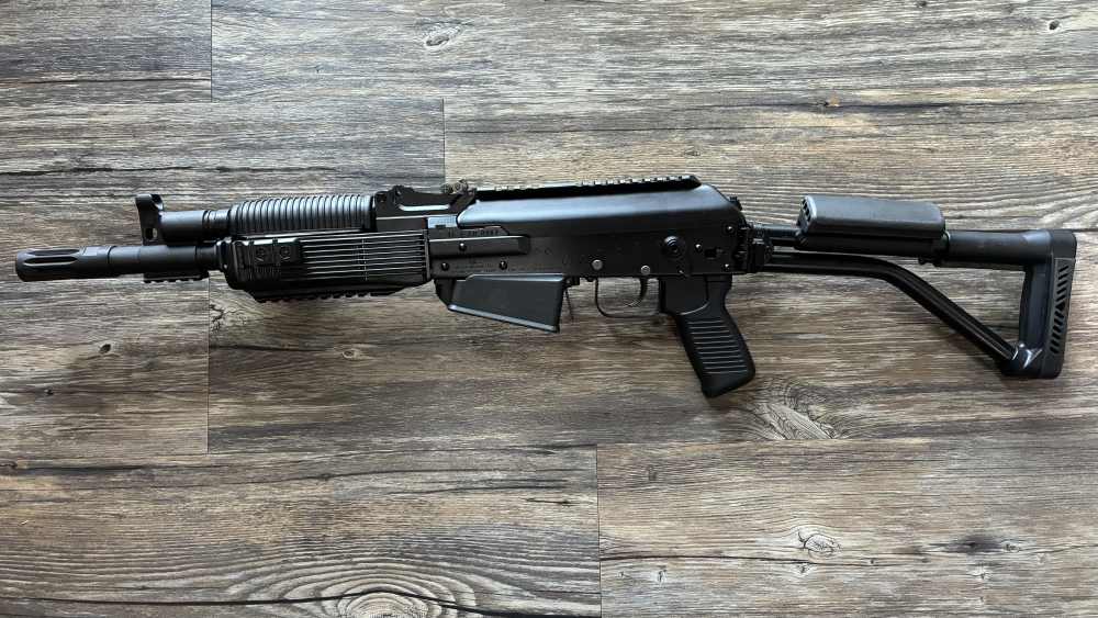 Molot Vepr 12 12ga SBS like New w/ extras!-img-8