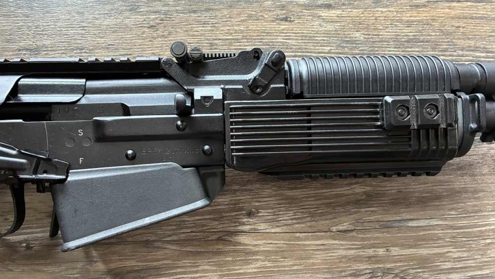 Molot Vepr 12 12ga SBS like New w/ extras!-img-11