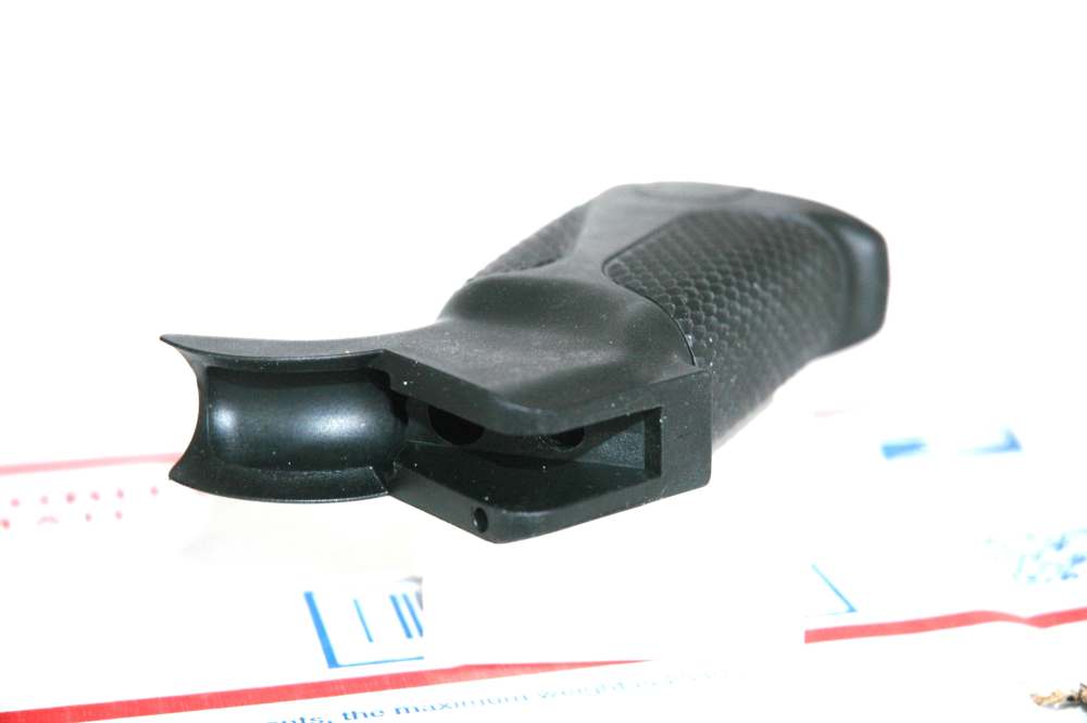 LWRCI Ultra Compact Grip 200-0147A01 Black NEW AR15 M4 M16 AR10  SR25-img-6