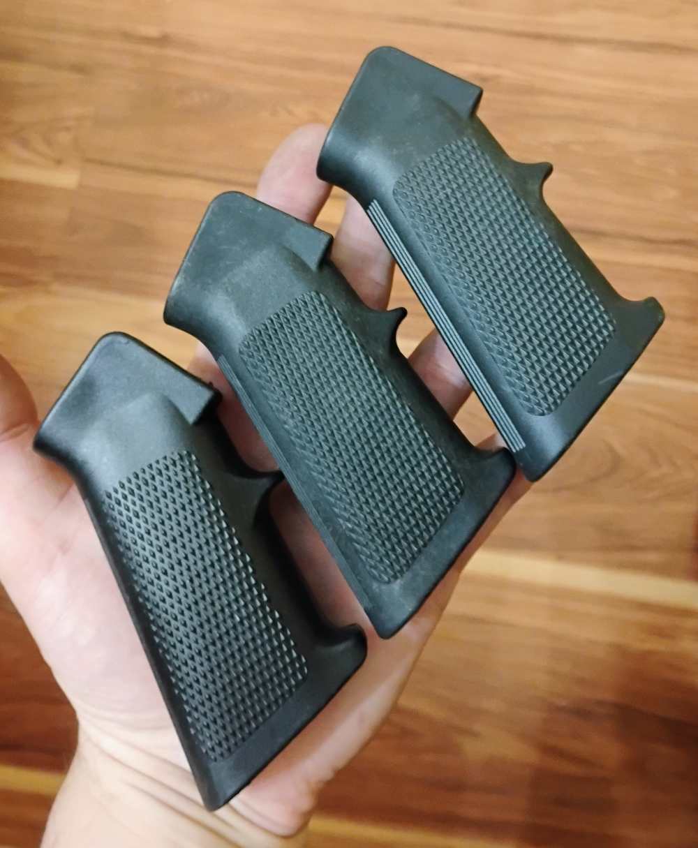 AR-15 Standard A2 Style Black Polymer Grip - Less Hardware -img-1