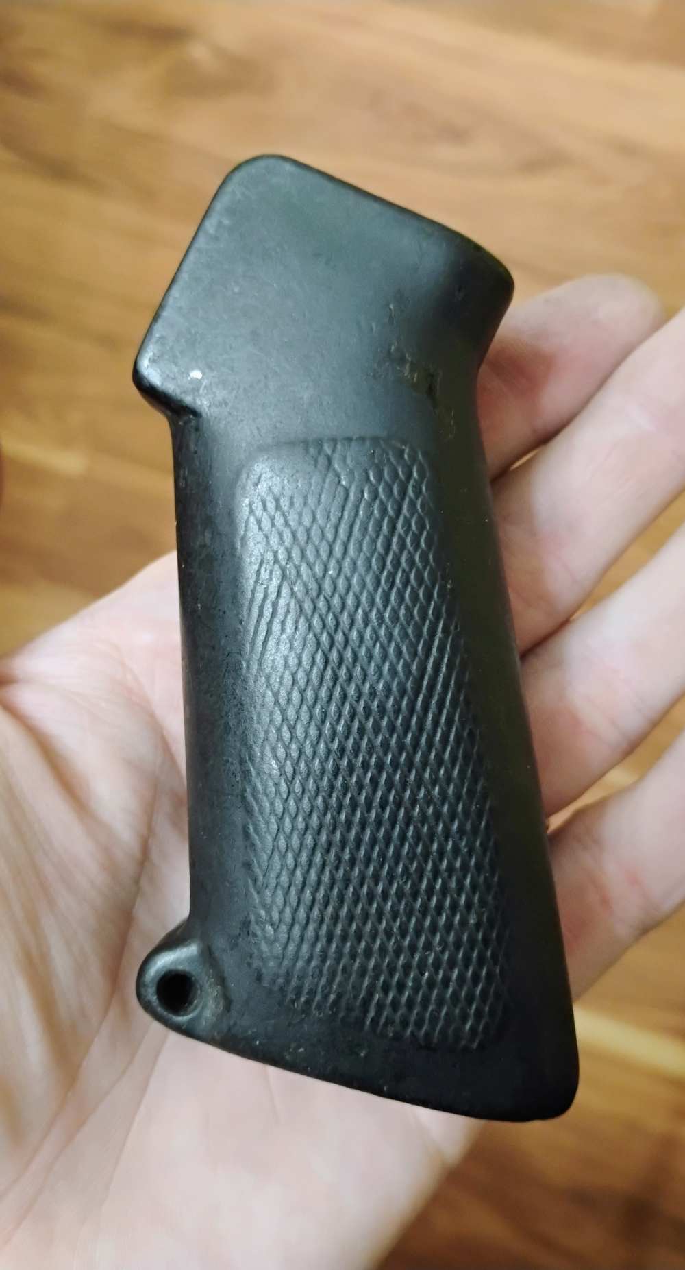 A1 Style AR-15 Black Grip Less Hardware - Worn Checkered-img-6