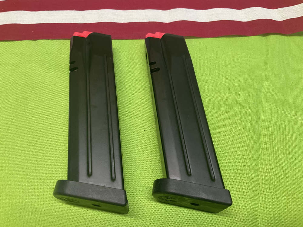 CZ P-10 F or P-09 Magazines-  9mm - 19 Rounds- Set of 2  - Brand New -img-5