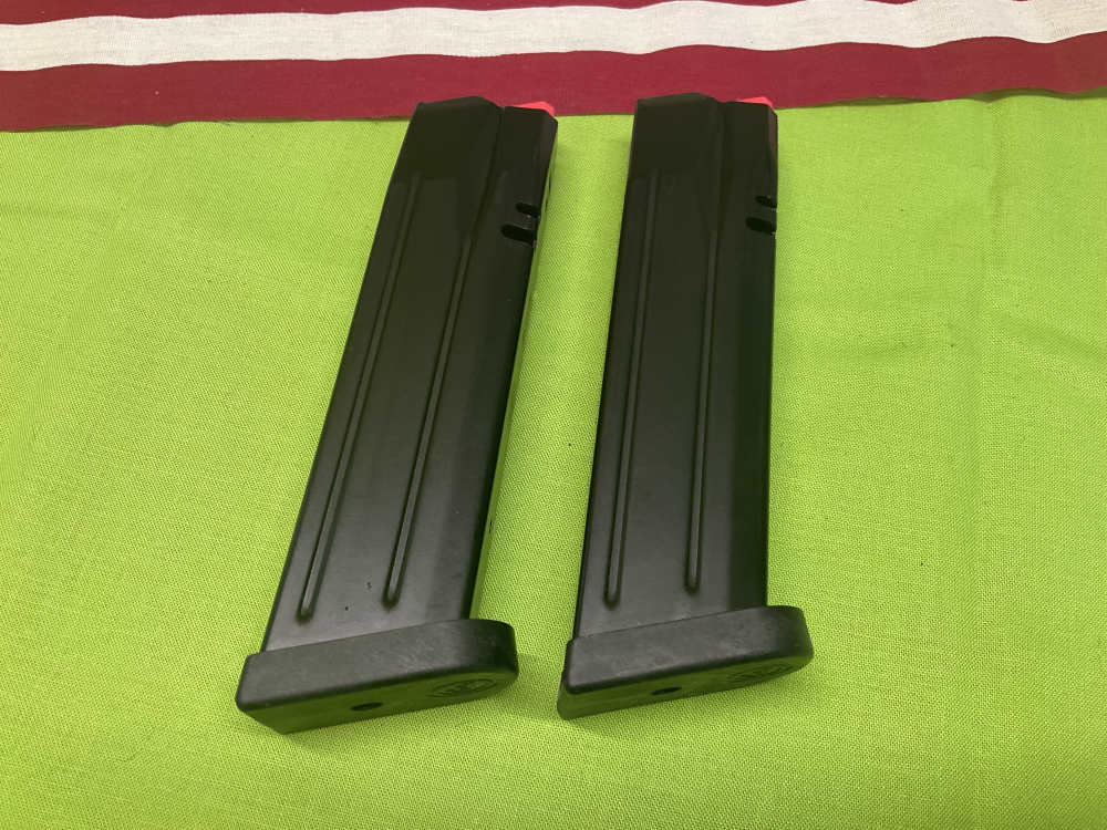 CZ P-10 F or P-09 Magazines-  9mm - 19 Rounds- Set of 2  - Brand New -img-3