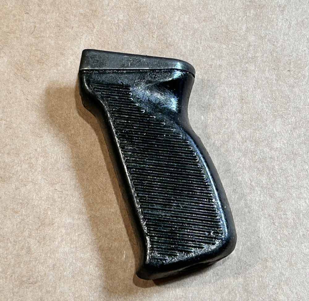 Yugoslavian M64 Pistol Grip w/ Ferrule-img-2