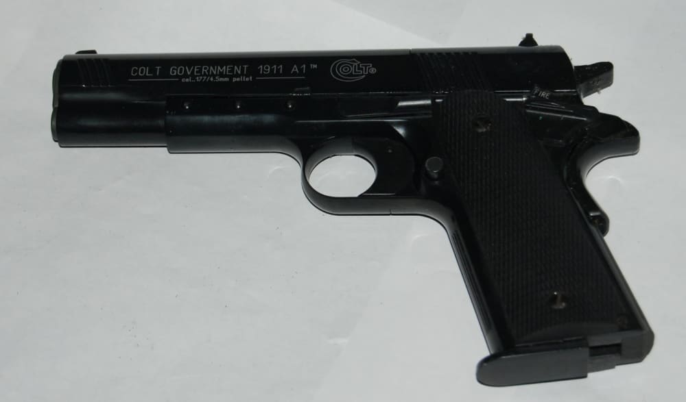 Colt Government Model 1911 A1 Repeating Air Pistol .177 Caliber w/ Box-img-2