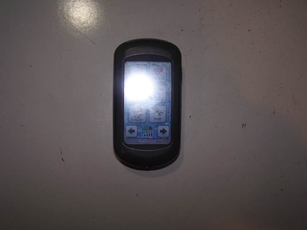 Garmin GPS Unit-img-1