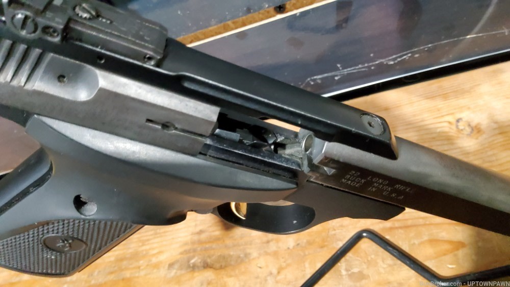 BROWNING BUCK MARK .22LR SEMI AUTO-img-1