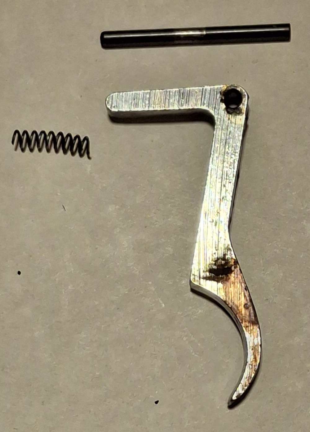 EARLY 1934 - 1935 Winchester Models 67, 68 Trigger, Pin and Spring -img-1