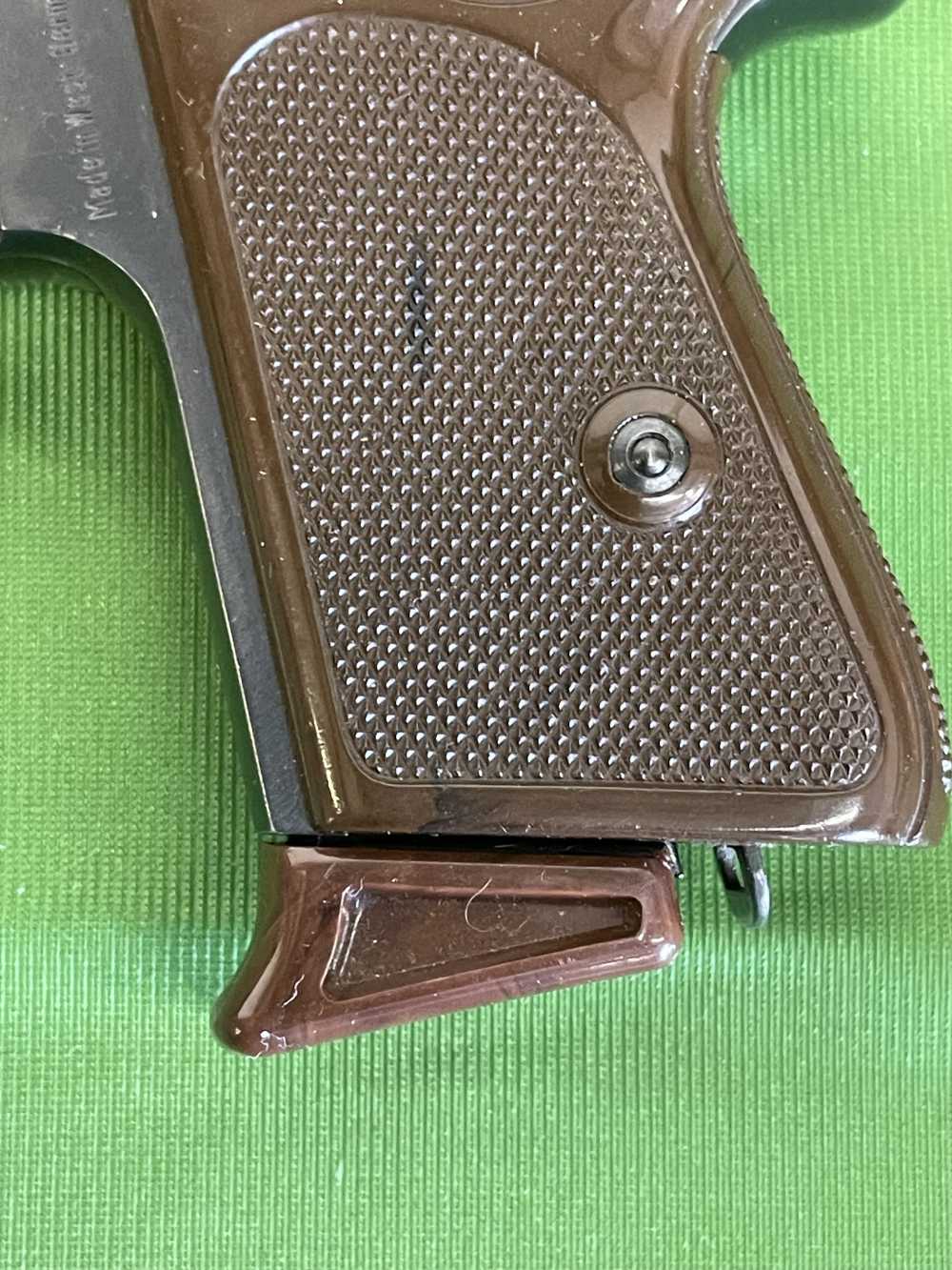 Walther Ppk .22 caliber post war. -img-3