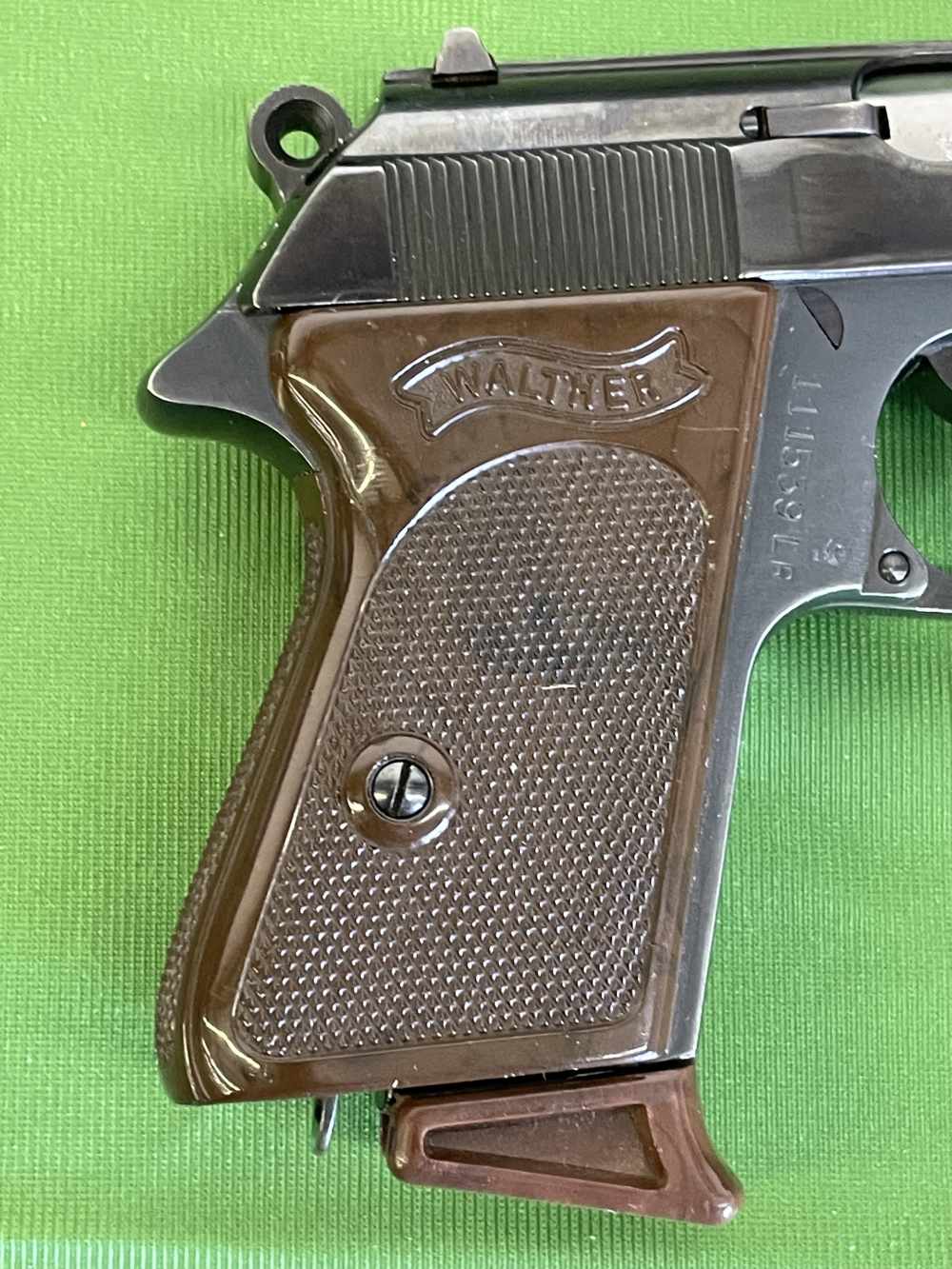 Walther Ppk .22 caliber post war. -img-6