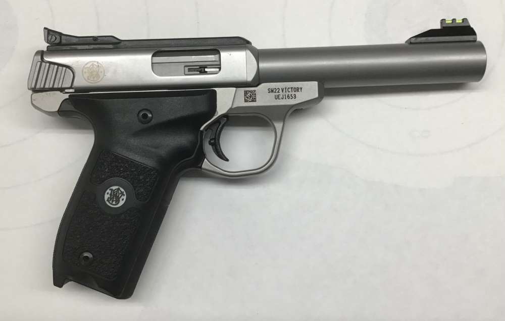 Smith&Wesson Semi Automatic Pistol Model: SW22 Victory Caliber: .22 LR-img-1