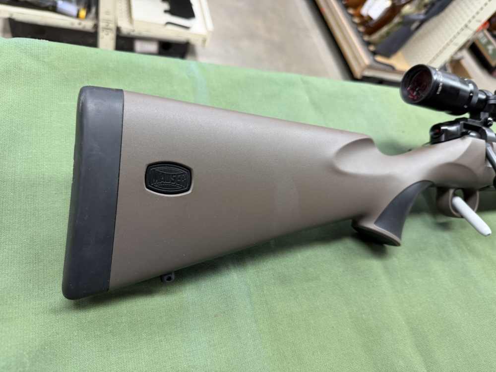 Mauser M18 270 win Like new w/ Burris full field II Leupold rings -img-1