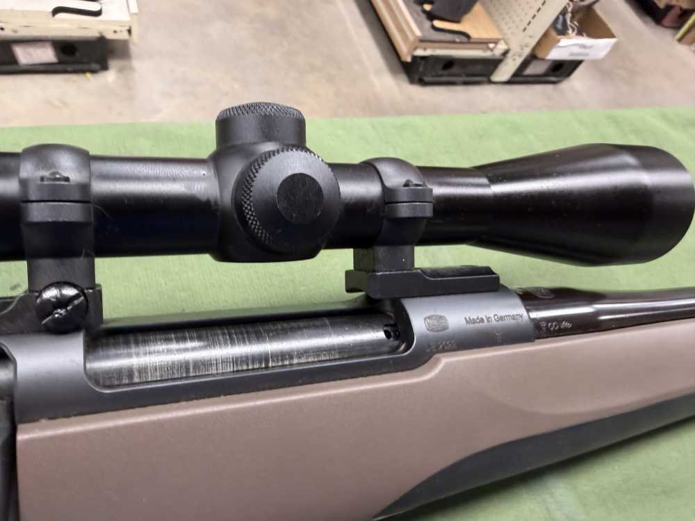 Mauser M18 270 win Like new w/ Burris full field II Leupold rings -img-4