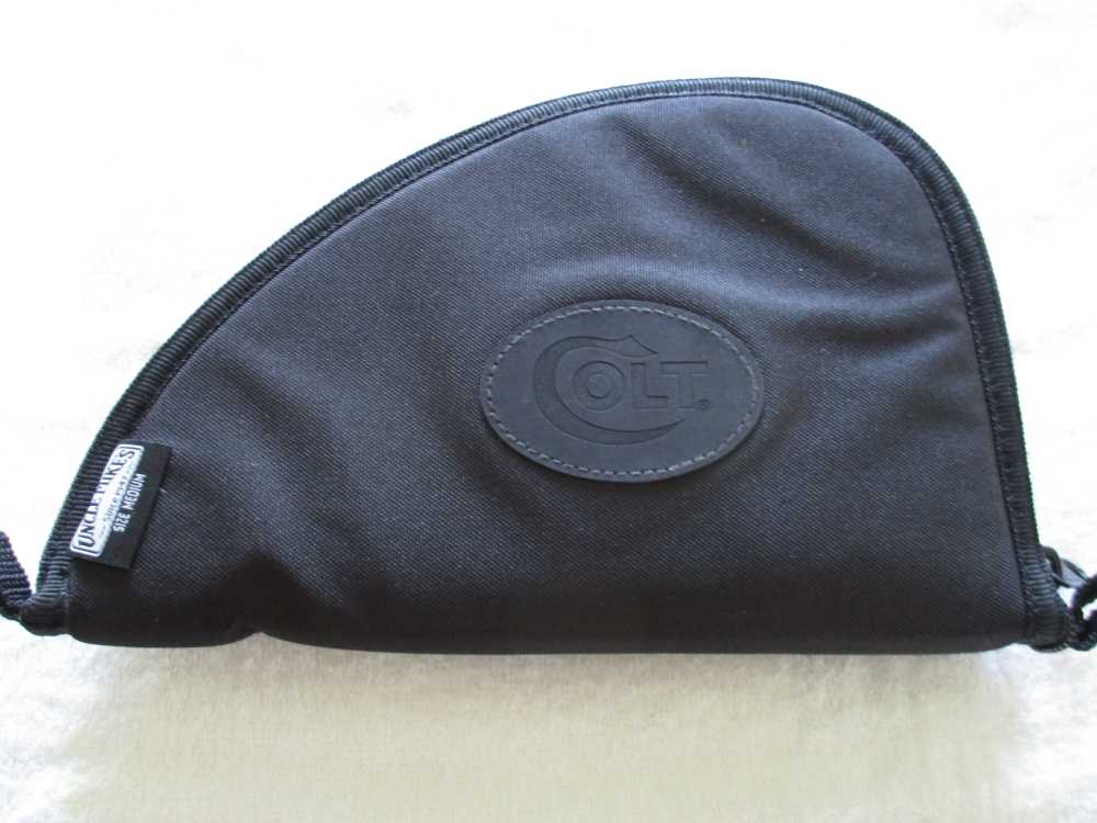 Colt Officer's .45 ACP Model Series 80 Pistol Package / 1994 / Gently Used -img-64
