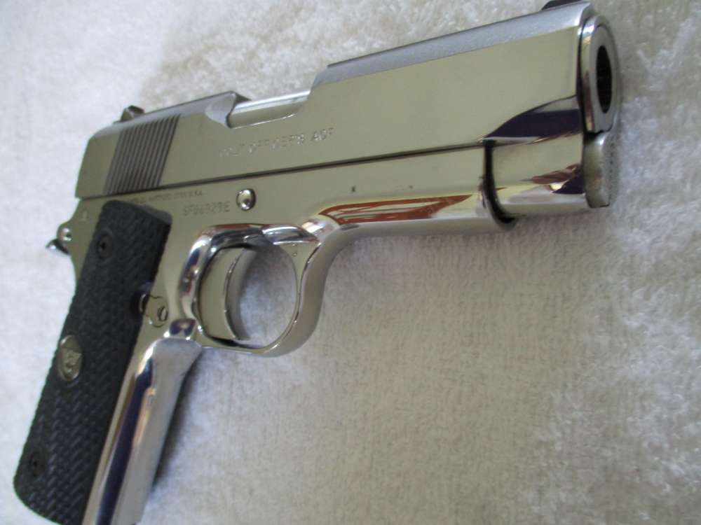 Colt Officer's .45 ACP Model Series 80 Pistol Package / 1994 / Gently Used -img-11